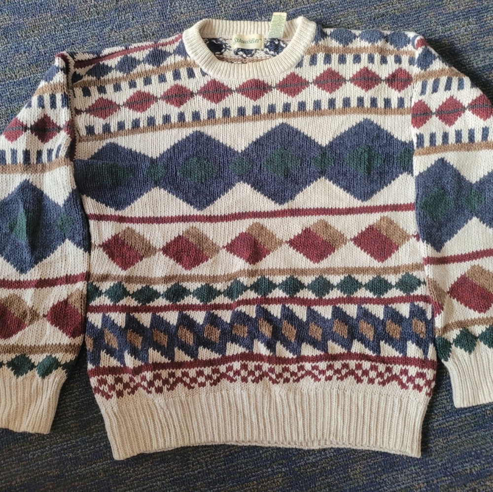 Men's sweater